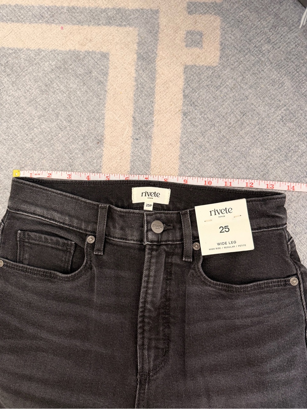 LOFT Rivete Fresh Cut High Rise Wide Leg Jeans in Noir Wash - Picture 10 of 10